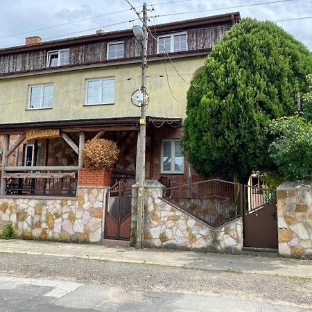 Hostel "U Jedrusia" Zarebow Exteriér fotografie